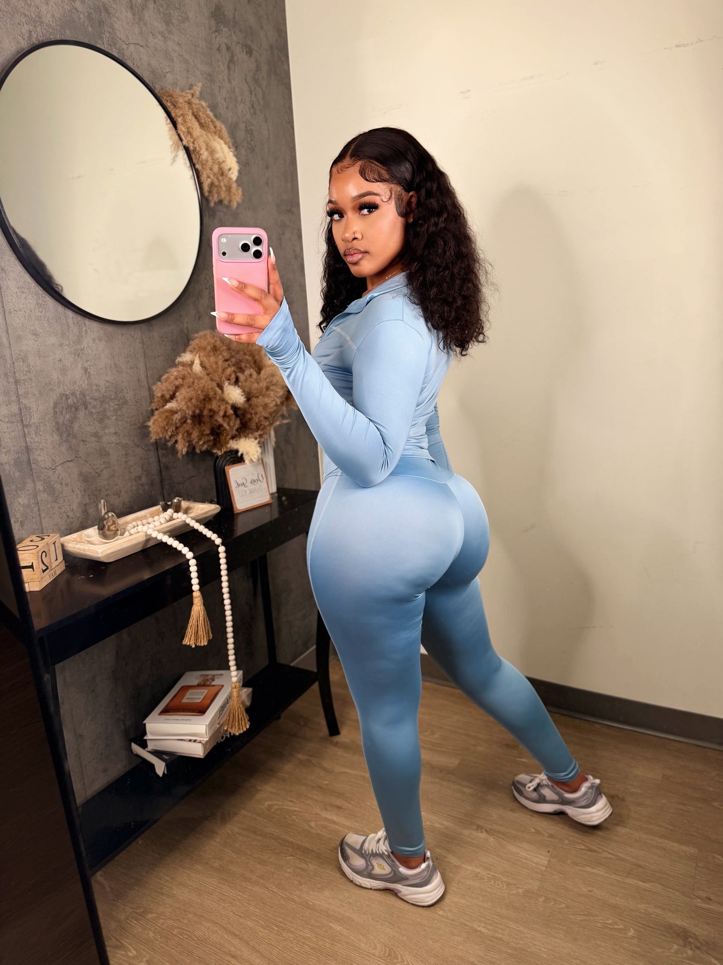 athleisure run set