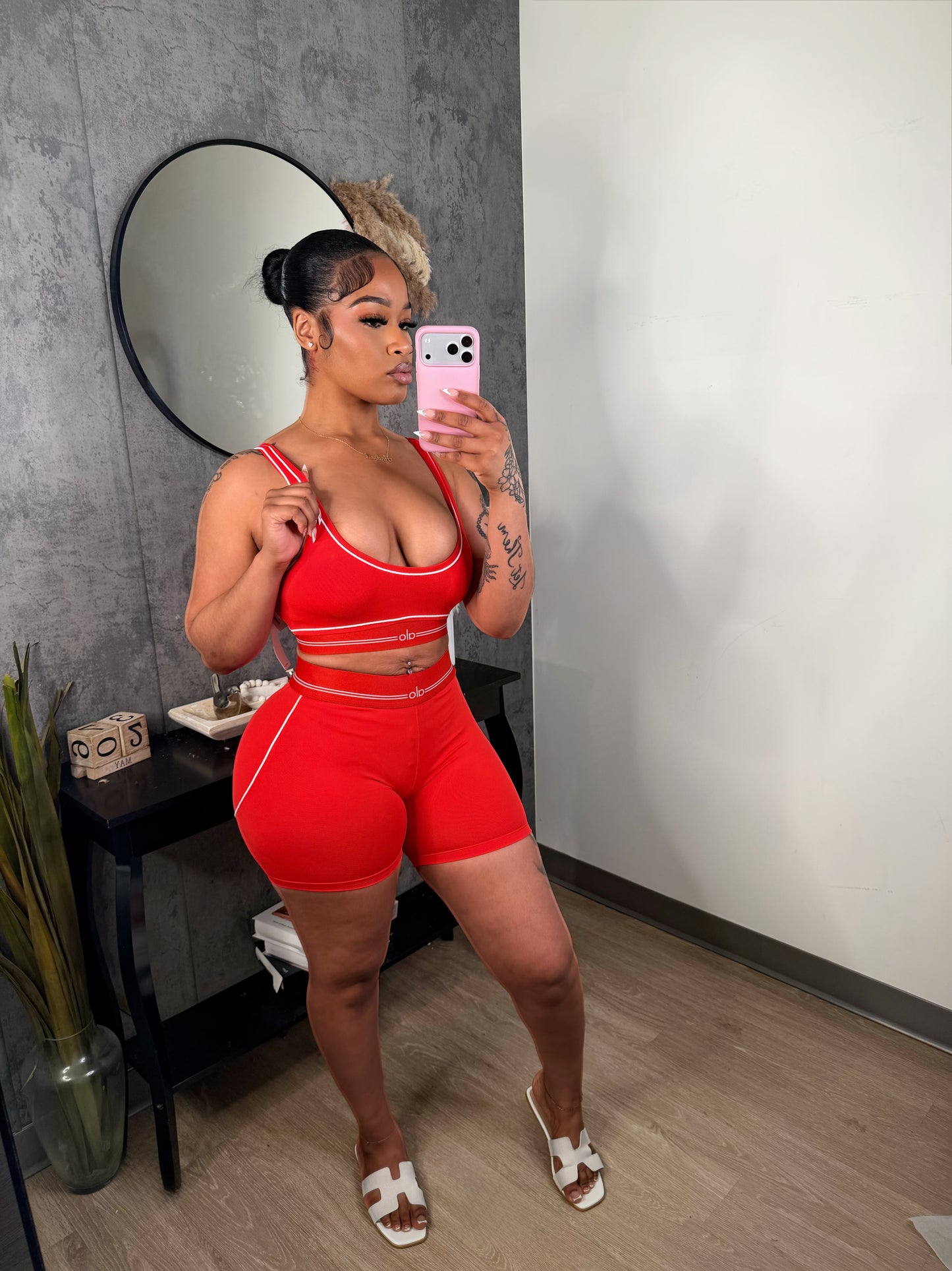 alooo short set