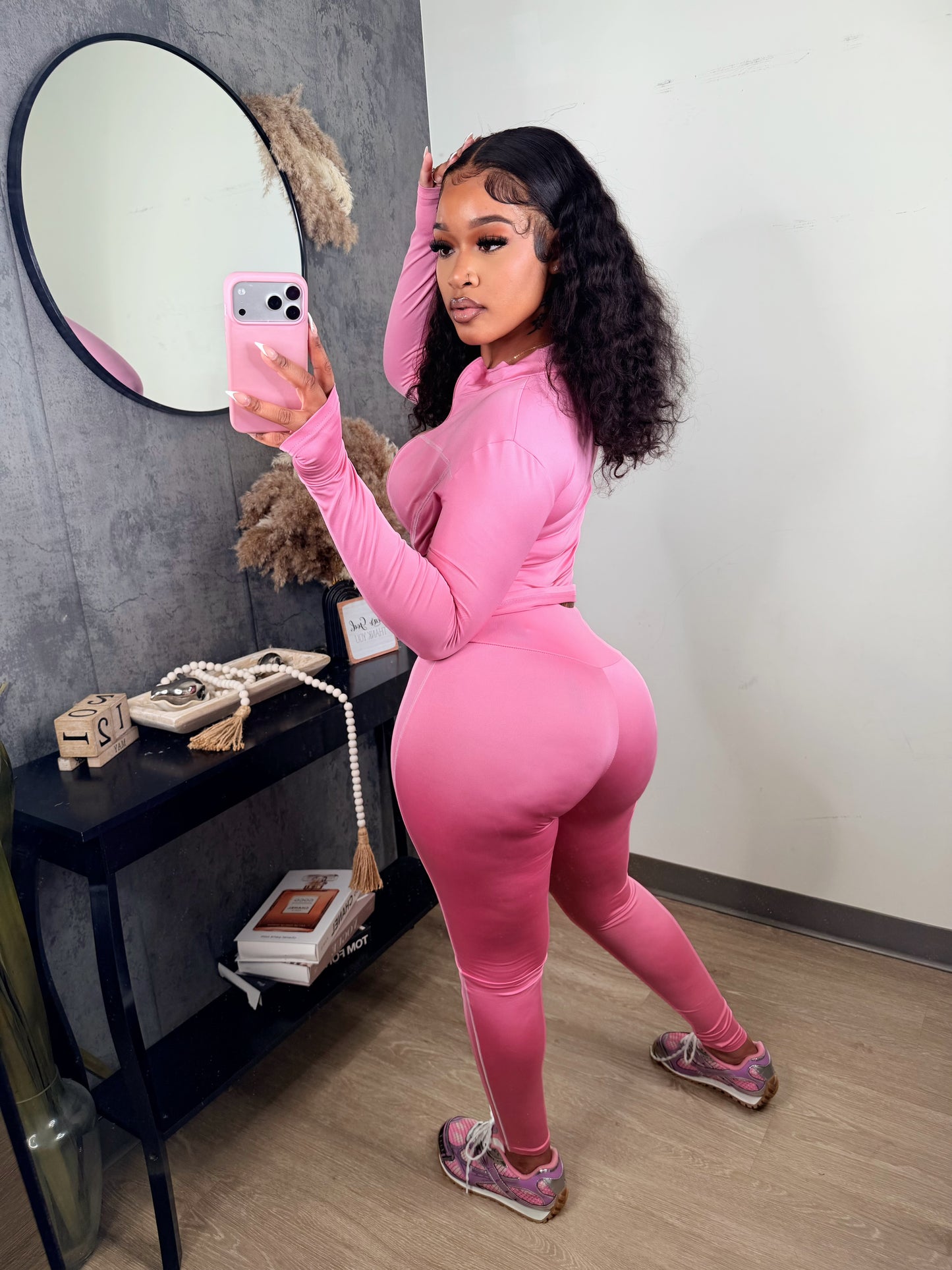 athleisure run set
